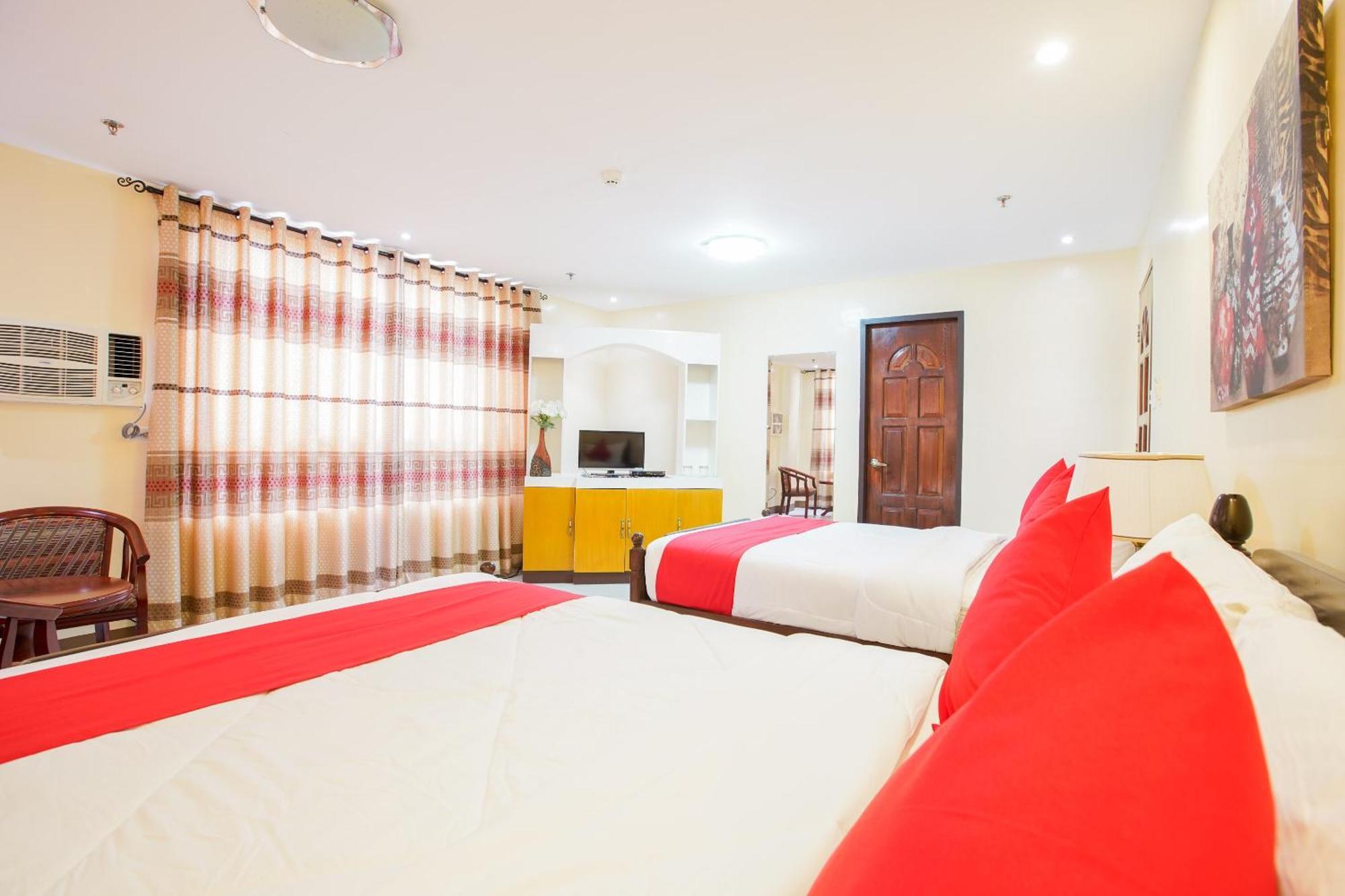 Hotel Oyo 236 Edmundo 3*