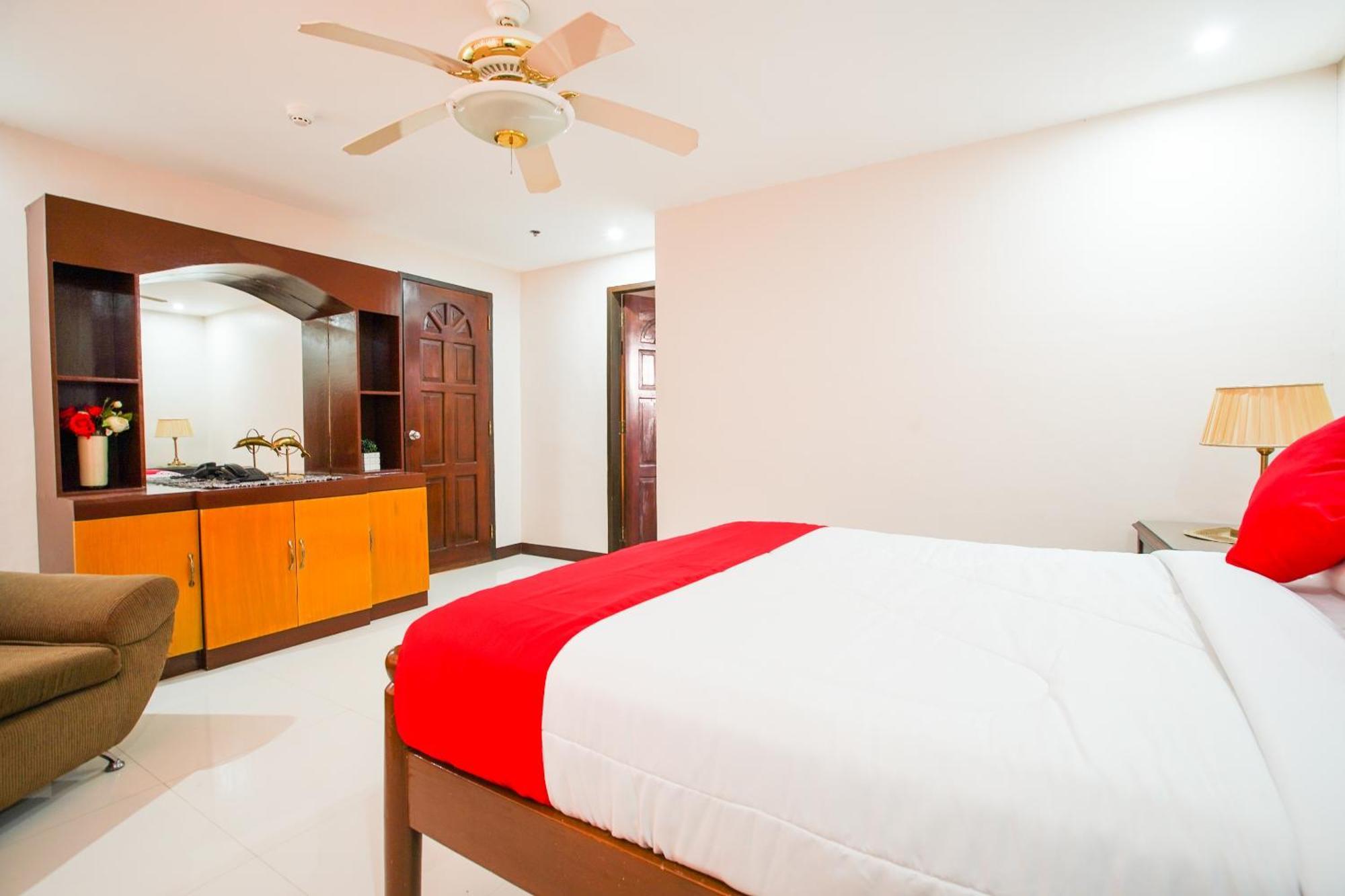 Oyo 236 Edmundo Hotel Pototan