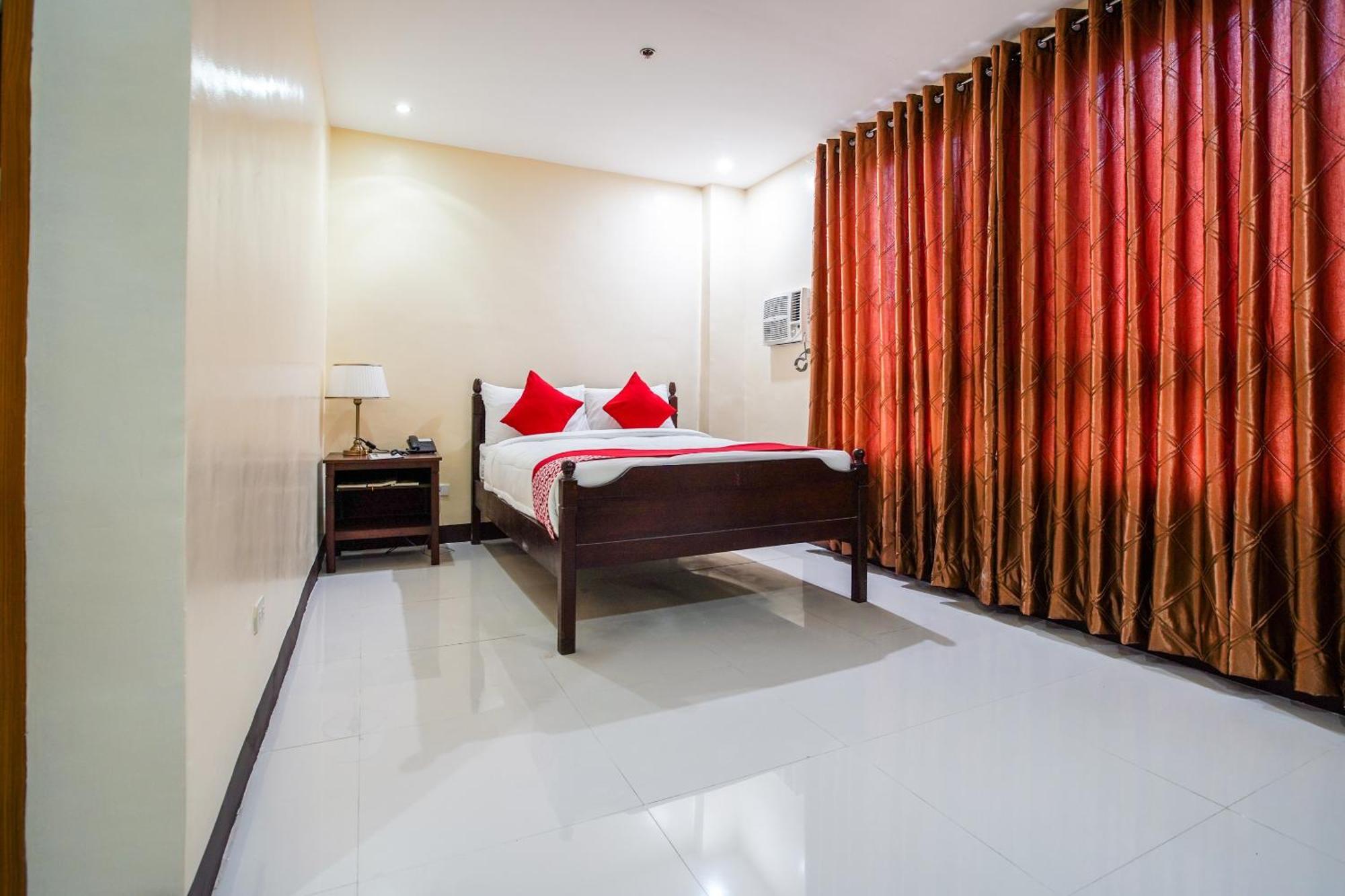 Oyo 236 Edmundo Hotel Pototan